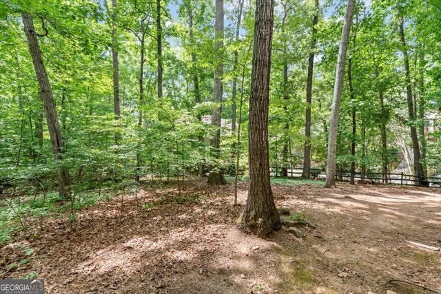 4262 Loch Highland Parkway NE, Roswell, GA 30075