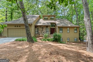 4262 Loch Highland Parkway NE, Roswell, GA 30075