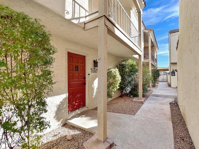 7347 E THORNWOOD Drive, Scottsdale, AZ 85251