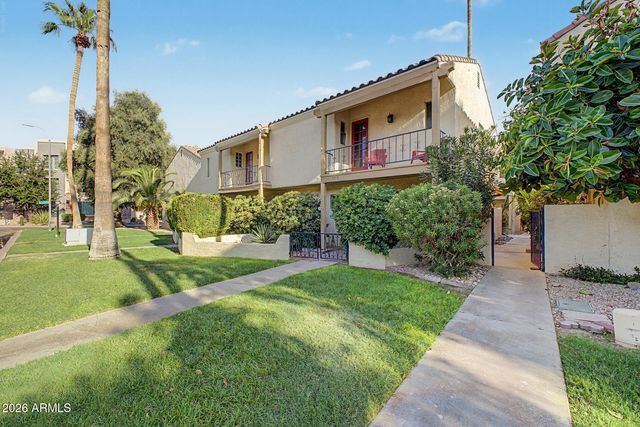 7347 E THORNWOOD Drive, Scottsdale, AZ 85251
