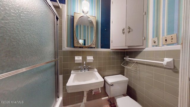 30 Berkshire Drive, Jacksonville, NC 28546