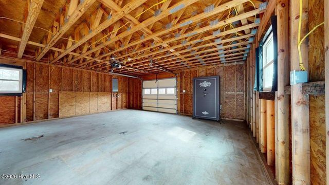 30 Berkshire Drive, Jacksonville, NC 28546