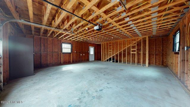 30 Berkshire Drive, Jacksonville, NC 28546