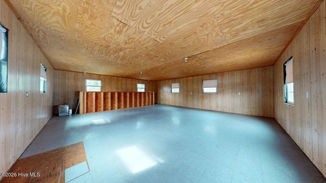 30 Berkshire Drive, Jacksonville, NC 28546