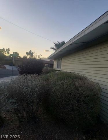 4228 Gaye Lane, Las Vegas, NV 89108