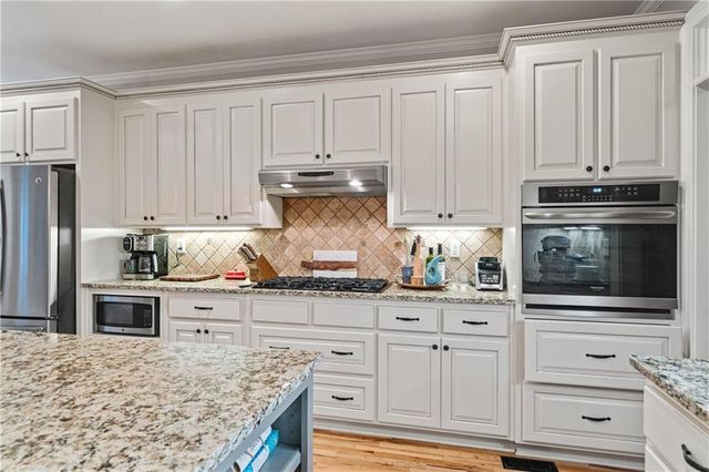 56 Cedar Gate Lane, Kingston, GA 30145