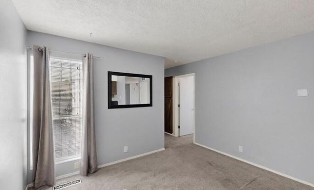 12532 Singing Arrow Avenue SE, Albuquerque, NM 87123