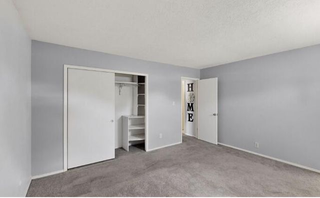 12532 Singing Arrow Avenue SE, Albuquerque, NM 87123