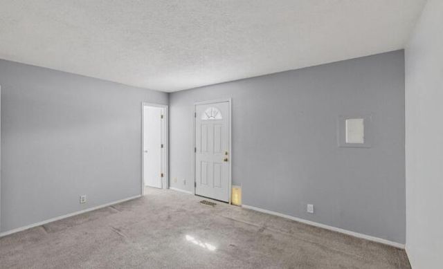 12532 Singing Arrow Avenue SE, Albuquerque, NM 87123