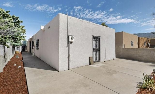 12532 Singing Arrow Avenue SE, Albuquerque, NM 87123