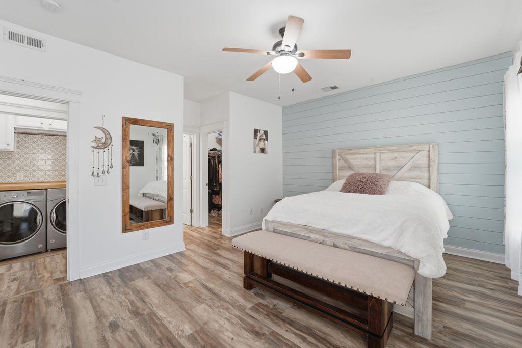 Image 22 of property listing at 3730 Tip Lane, Mount Pleasant, SC 29466