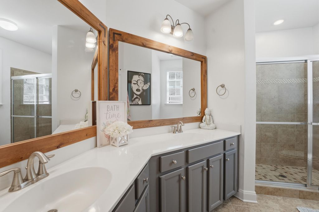 Image 24 of property listing at 3730 Tip Lane, Mount Pleasant, SC 29466