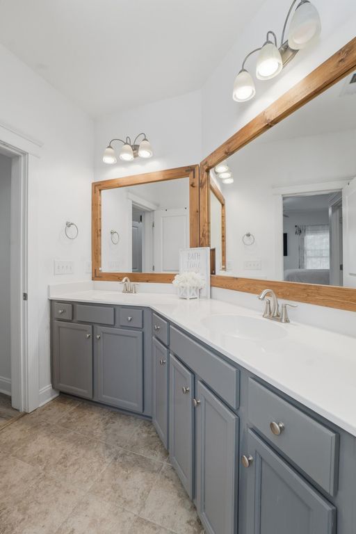 Image 26 of property listing at 3730 Tip Lane, Mount Pleasant, SC 29466