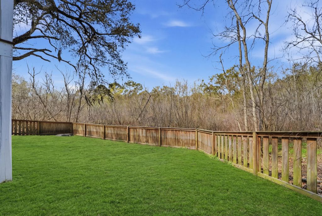 Image 3 of property listing at 3730 Tip Lane, Mount Pleasant, SC 29466