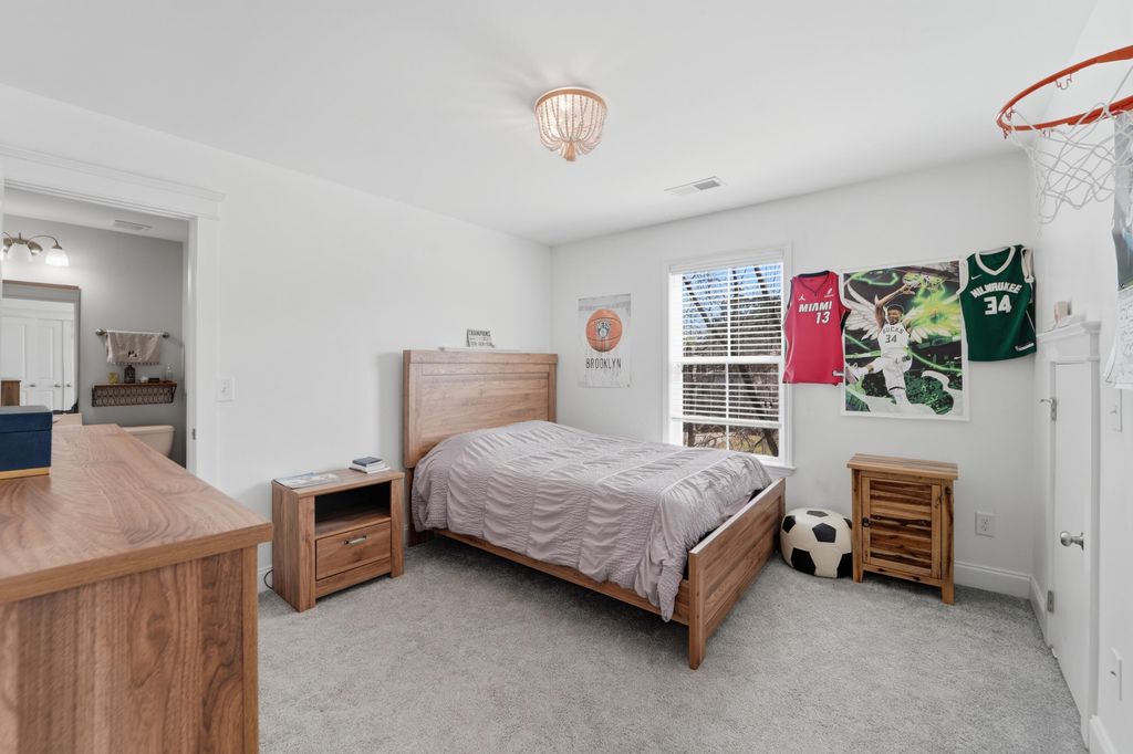 Image 34 of property listing at 3730 Tip Lane, Mount Pleasant, SC 29466