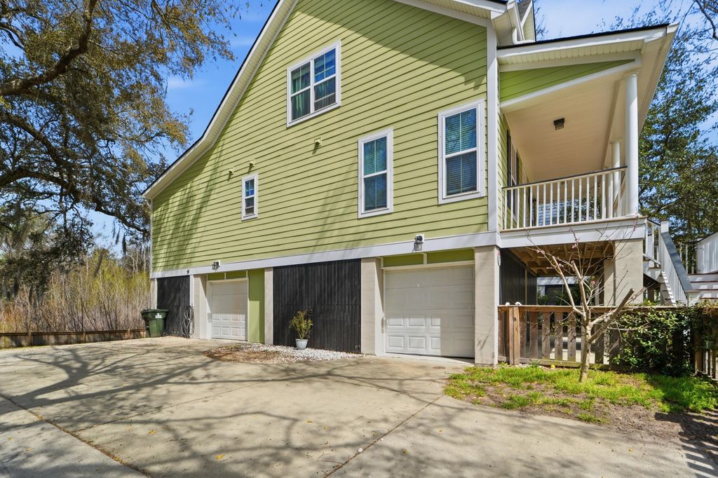 Image 48 of property listing at 3730 Tip Lane, Mount Pleasant, SC 29466