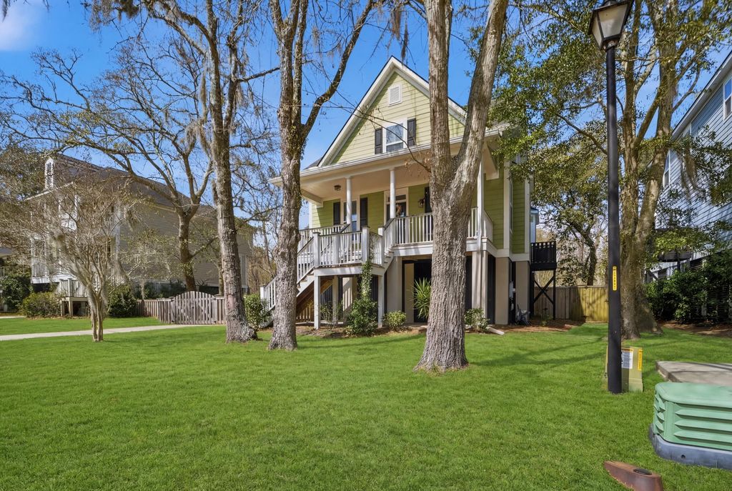 Image 53 of property listing at 3730 Tip Lane, Mount Pleasant, SC 29466