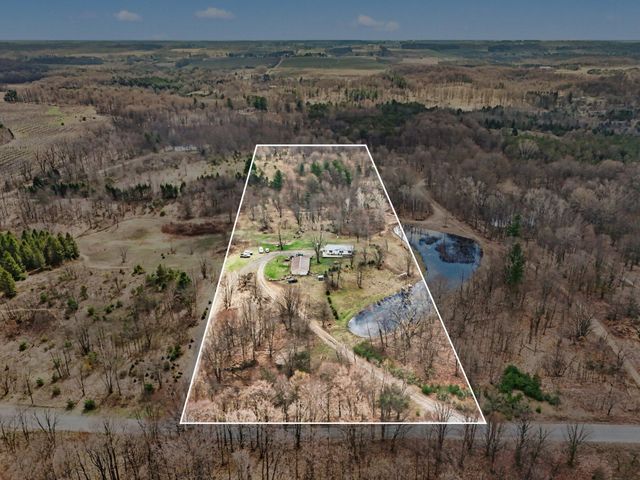 1723 W Warren Road, Shelby Twp, MI 49455