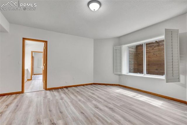 1205 Oakmoor Heights, Colorado Springs, CO 80906