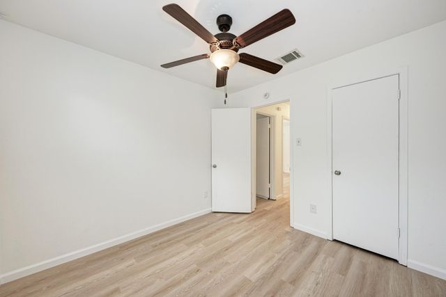 8610 Croydon LOOP, Austin, TX 78748