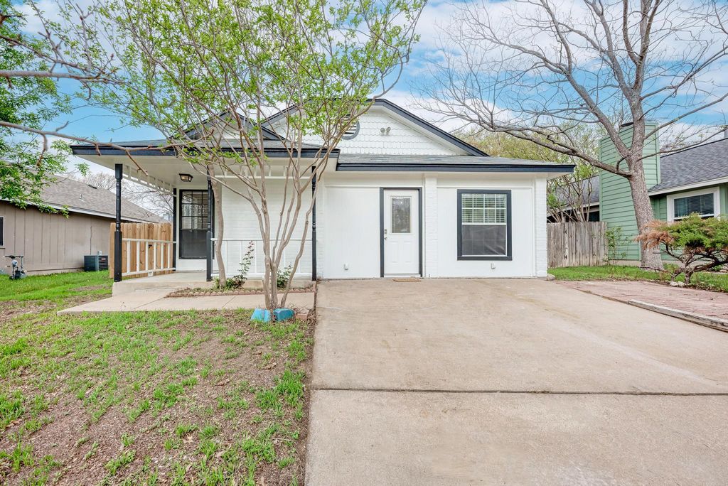 8610 Croydon LOOP, Austin, TX 78748