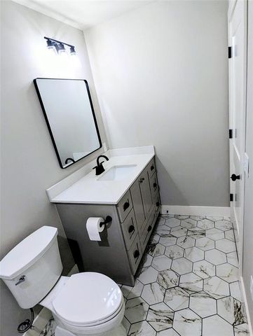 213 S 4th Street, Eufaula, OK 74432