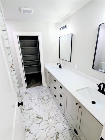 213 S 4th Street, Eufaula, OK 74432