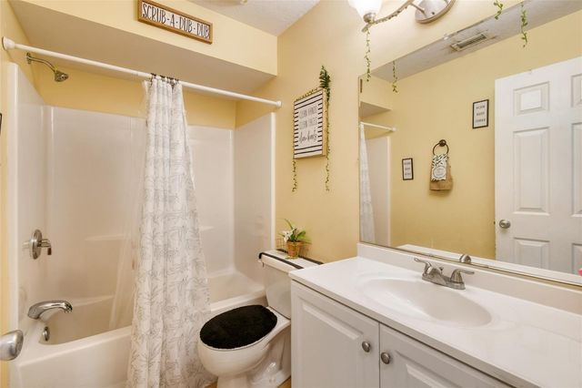 118 SW Ray Avenue, Port St. Lucie, FL 34983