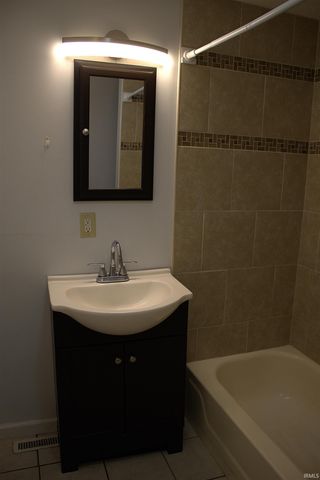 907 S 18th Street, Lafayette, IN 47905