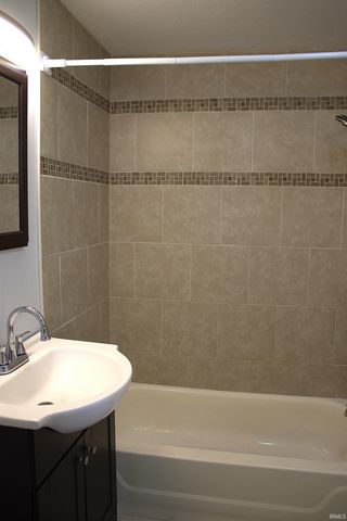 907 S 18th Street, Lafayette, IN 47905