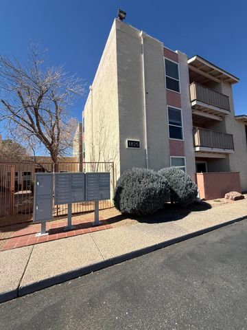 1825 Dartmouth Drive NE APT 205, Albuquerque, NM 87106