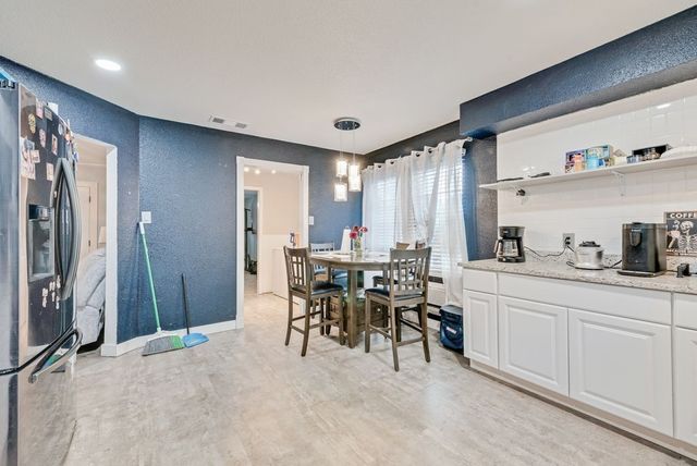 3815 INDIAN WELLS Drive, Arlington, TX 76017
