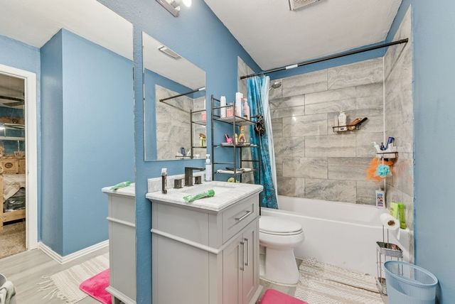 3815 INDIAN WELLS Drive, Arlington, TX 76017