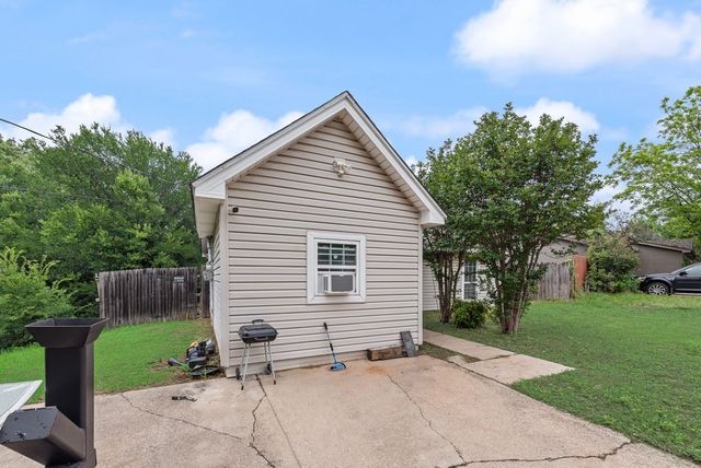 3815 INDIAN WELLS Drive, Arlington, TX 76017