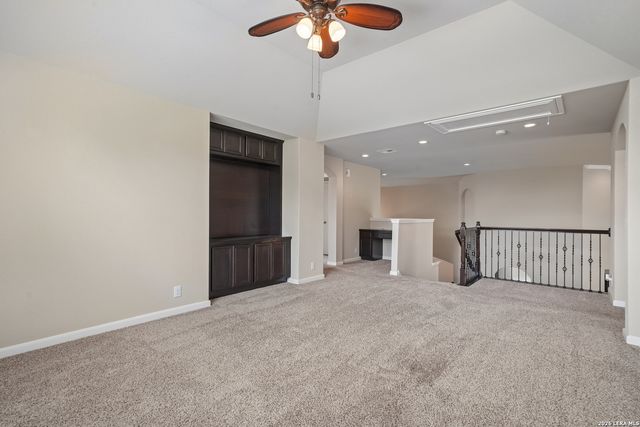 865 Santa Cruz, New Braunfels, TX 78132