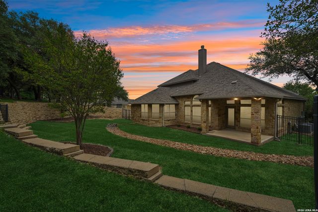 865 Santa Cruz, New Braunfels, TX 78132