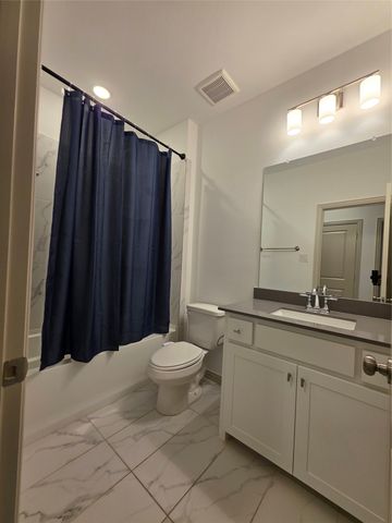 424 4th Street, Argyle, TX 76226