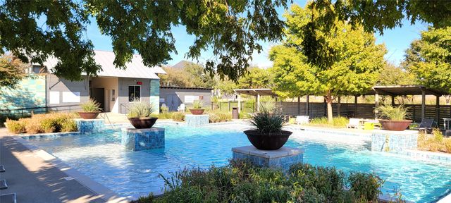 424 4th Street, Argyle, TX 76226