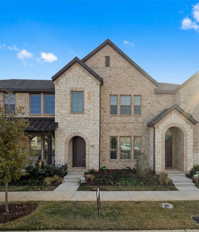 424 4th Street, Argyle, TX 76226