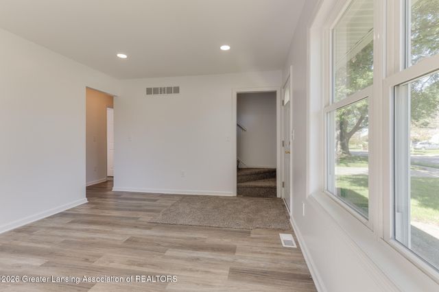 931 Mel Avenue, Lansing, MI 48911