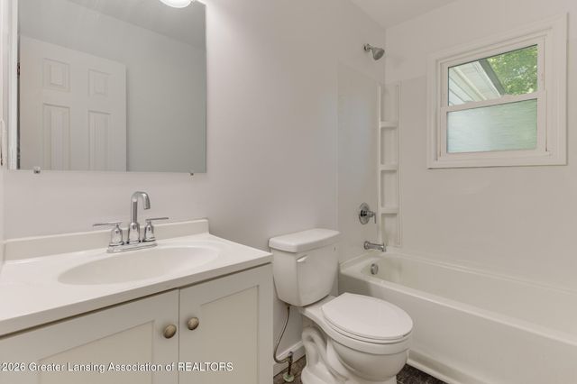 931 Mel Avenue, Lansing, MI 48911