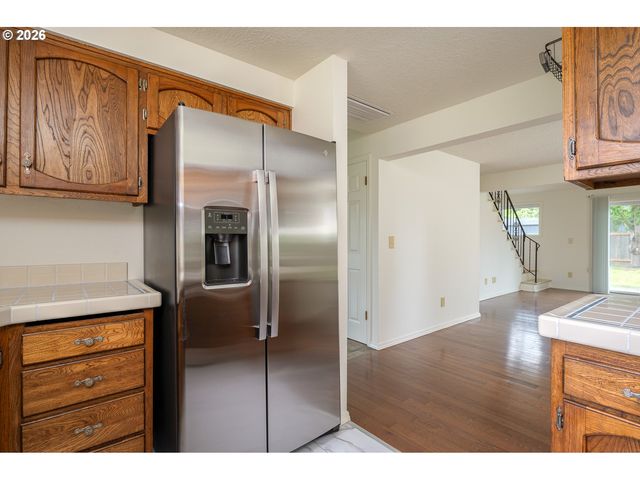 8103 Se CYPRESS Ave, Milwaukie, OR 97267