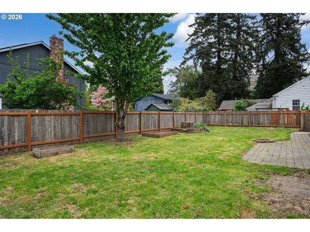 8103 Se CYPRESS Ave, Milwaukie, OR 97267