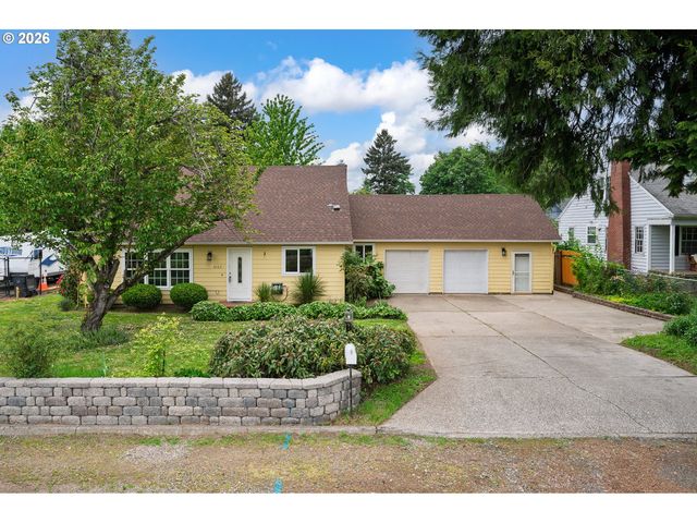 8103 Se CYPRESS Ave, Milwaukie, OR 97267