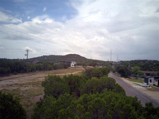 6801 Cedar Ridge CIR, Lago Vista, TX 78645