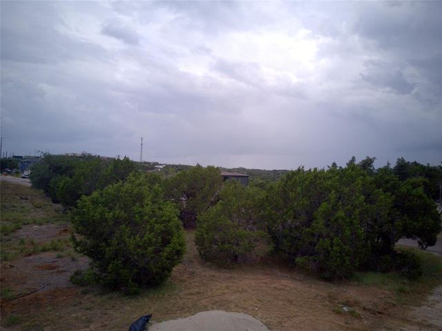 6801 Cedar Ridge CIR, Lago Vista, TX 78645