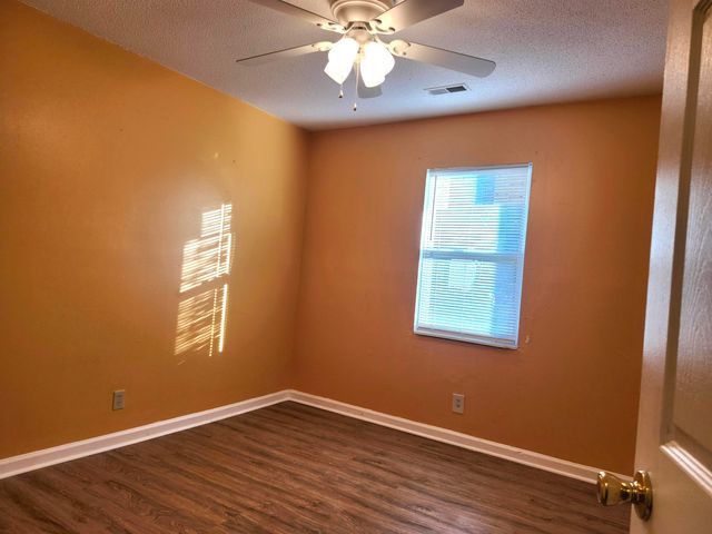 218 Donavan Drive, Spartanburg, SC 29302