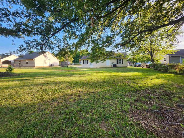 218 Donavan Drive, Spartanburg, SC 29302
