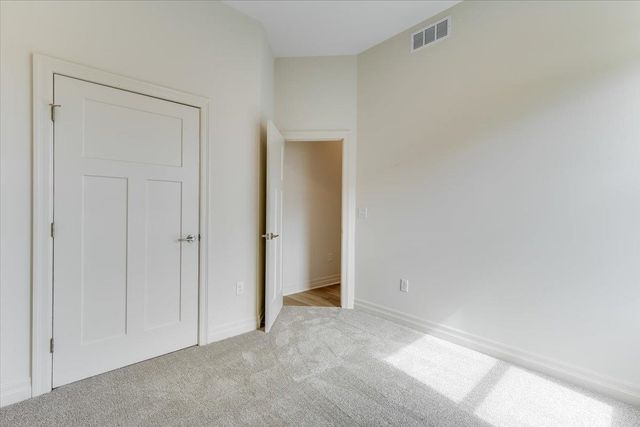8880 E Bradford St, Wichita, KS 67210