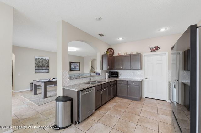 1312 Brooke View Drive, Odessa, FL 33556